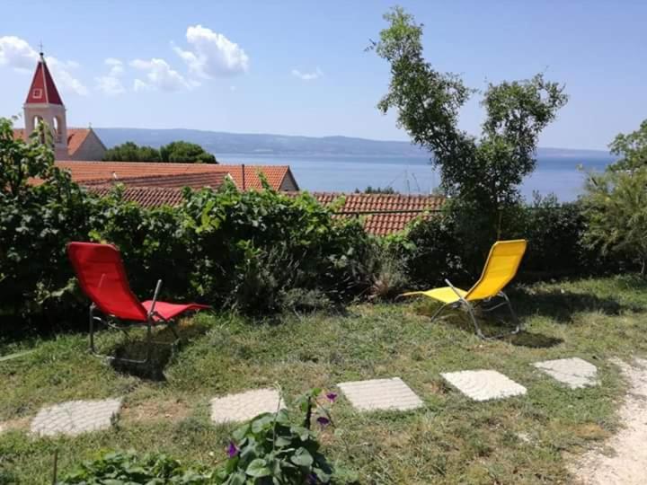 Leonica Lägenhet Omiš Exteriör bild